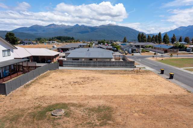 10 Takahe Lane Te Anau_1