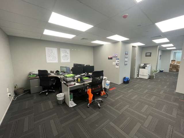 2-8 Freight Place Mangere_1