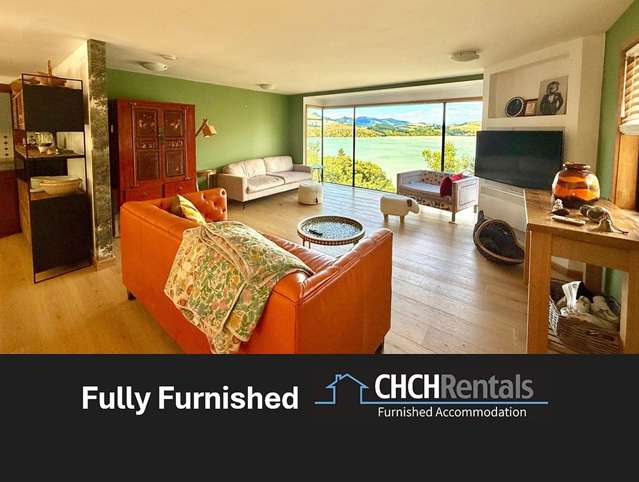 FULLY FURNISHED FUNKY APARTMENT WITH STUNNING WATER VIEWS!