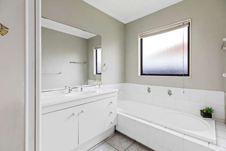 225 Gravatt Road Papamoa_17