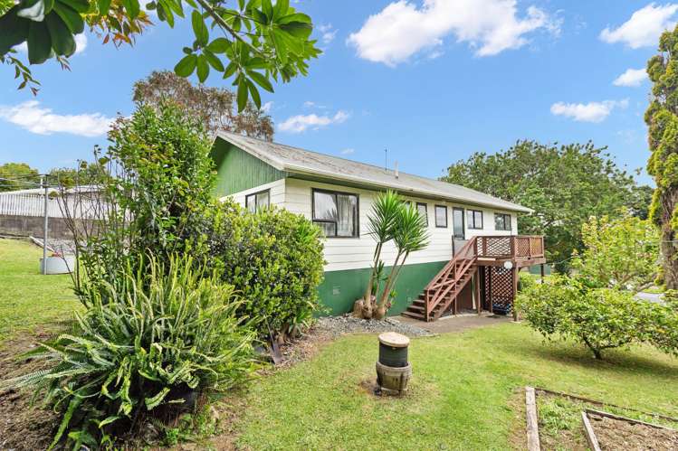 49 Eden Terrace Te Kamo_11
