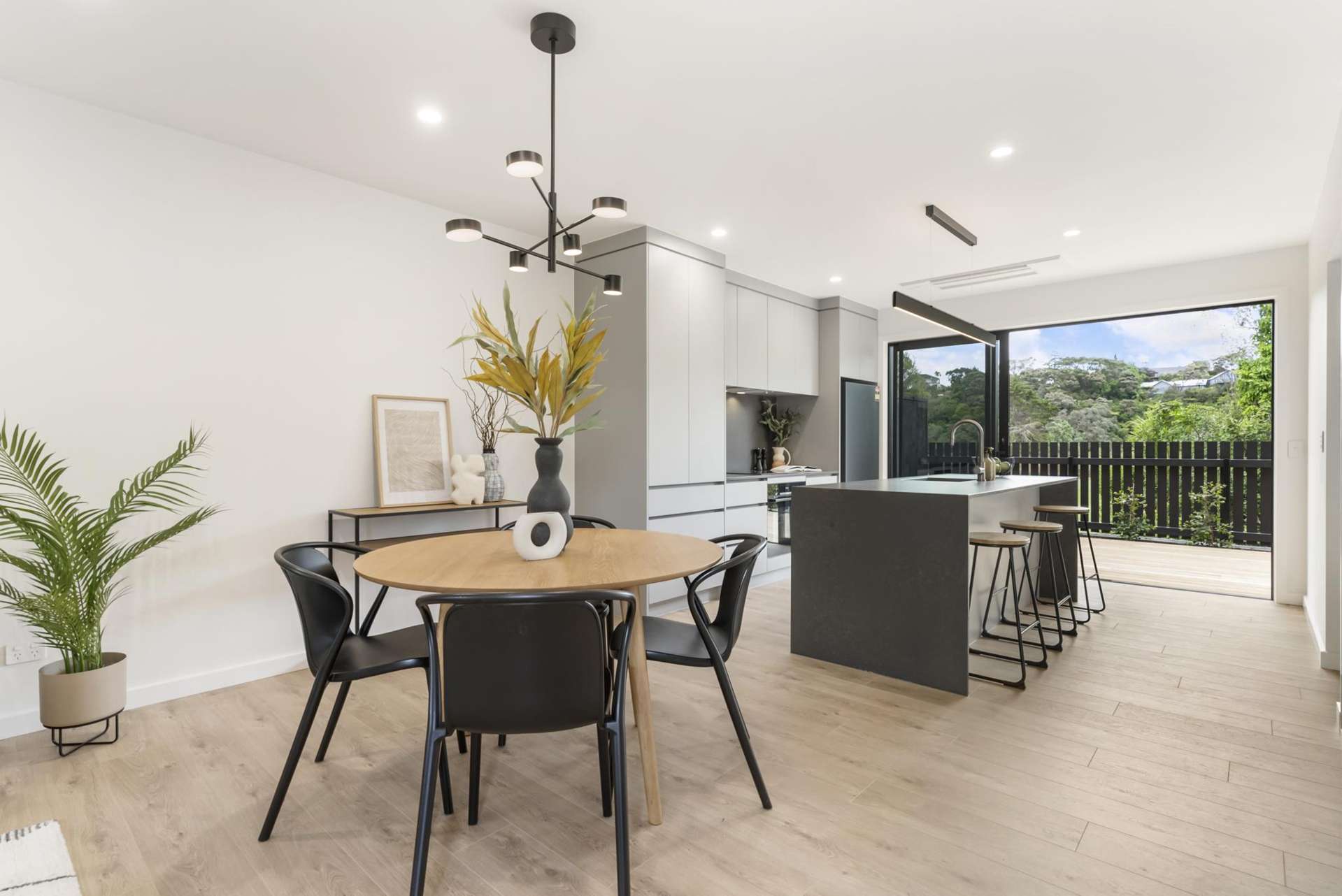 51 Taipari Road Te Atatu Peninsula_0
