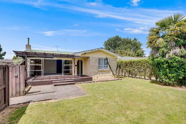 Ultimate Family Home Do Up in Hillcrest Zone