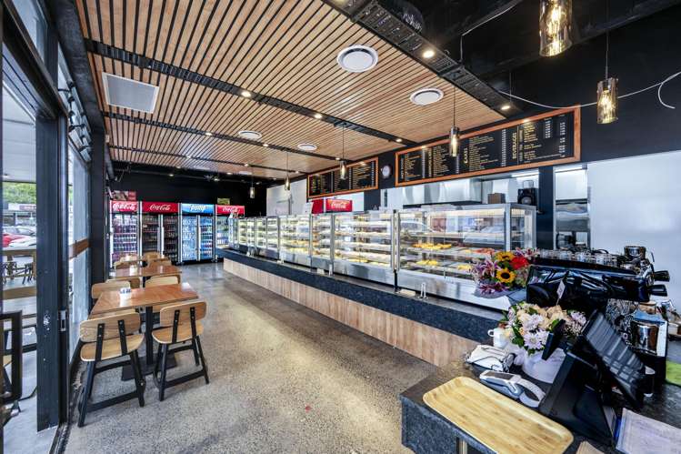 68-76 Clyde Road Browns Bay_13