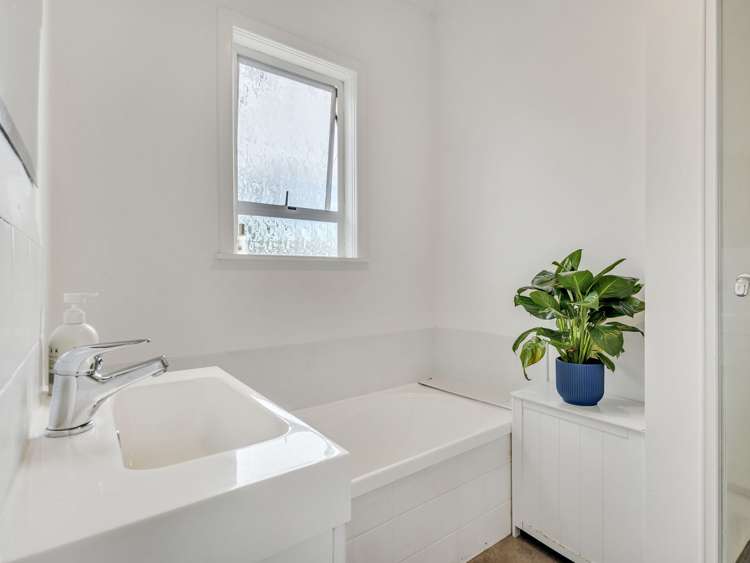 911 Rangiora Street Mahora_18