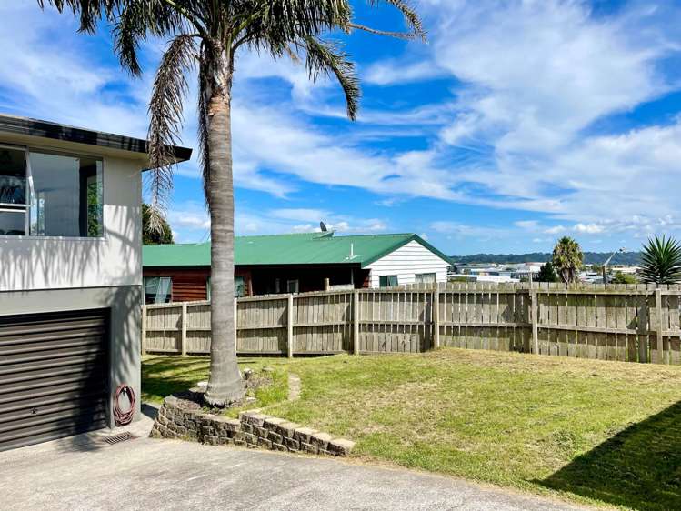 1/17 Grenadine Place Unsworth Heights_18