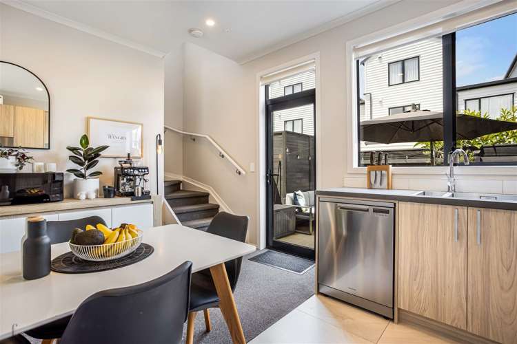 8 Uku Lane Hobsonville_9