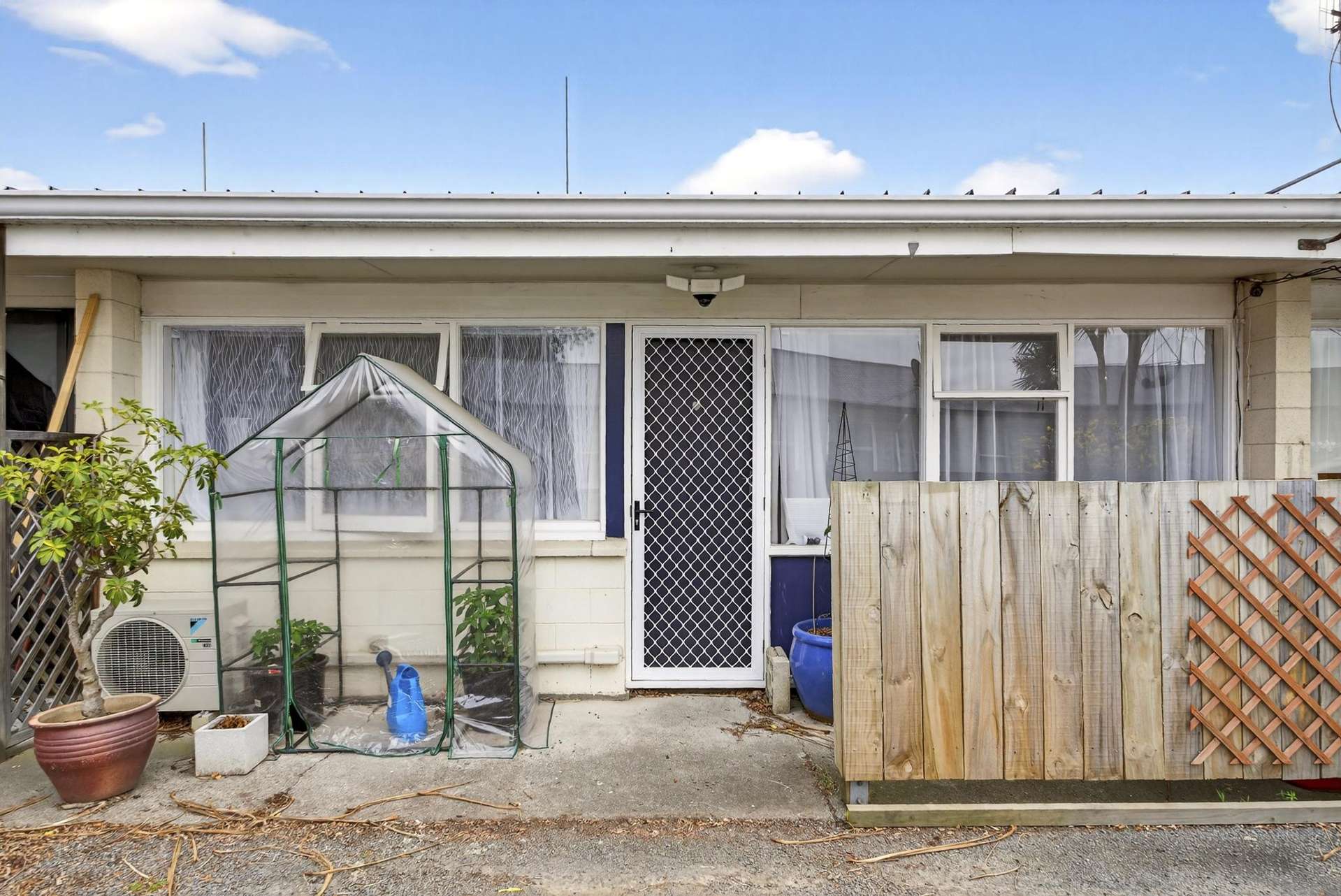 2/443 Church Street Palmerston North_0