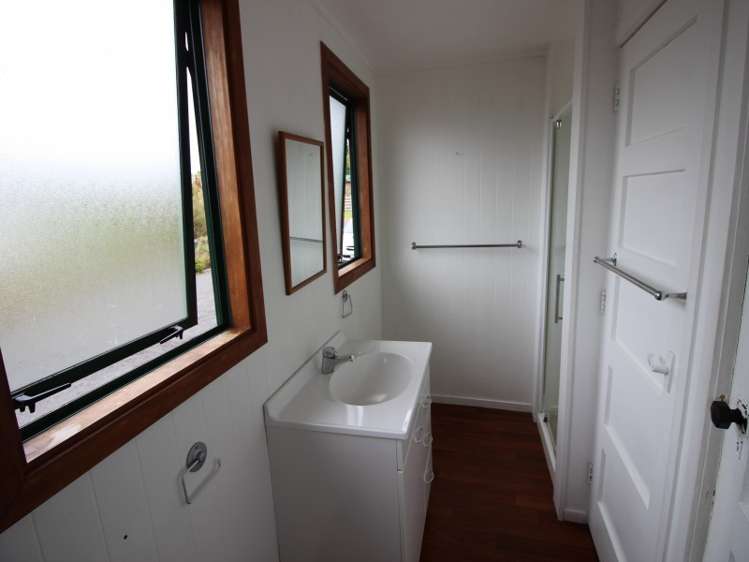 25 Mackenzie Street National Park_11