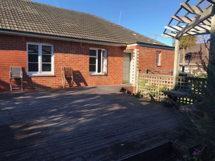 223 Lake Road Northcote_5