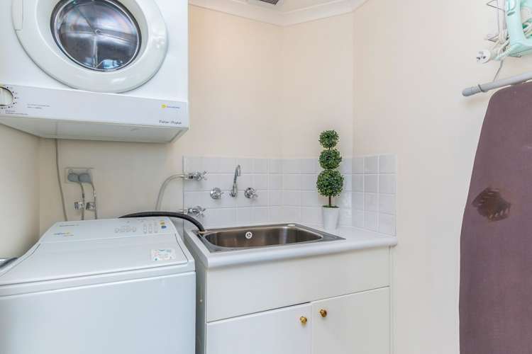 2403/8 Albert Street Auckland Central_14