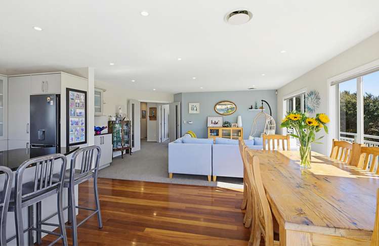 60 Saint Ives Drive Camborne_7