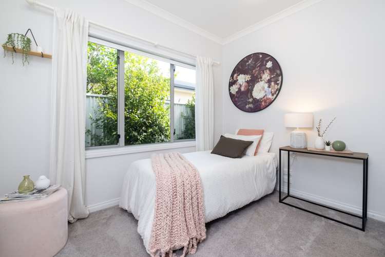 10 Donald Place Frimley_14