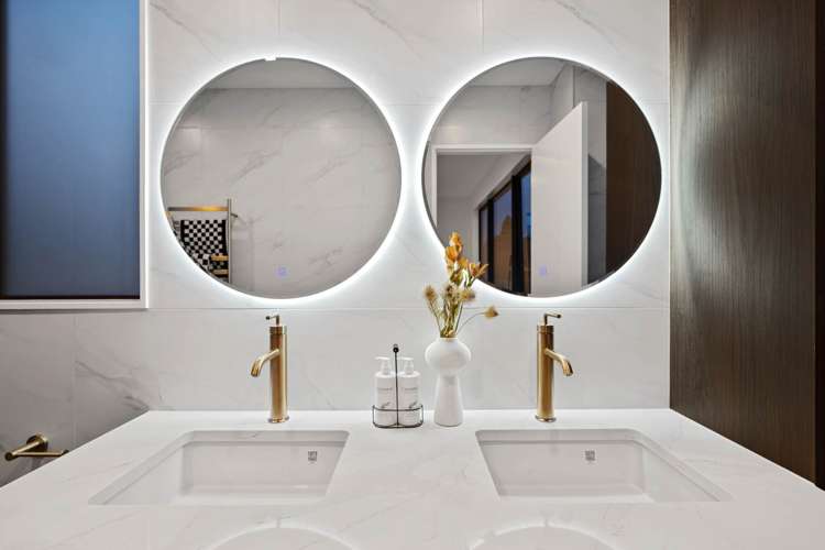 77 Park Rise Campbells Bay_17