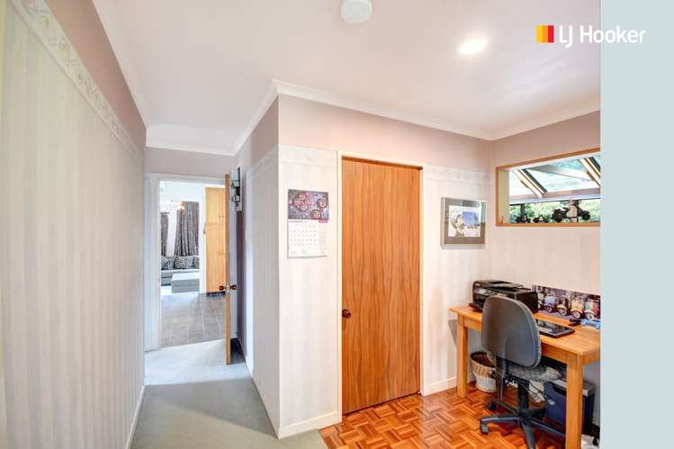 35 Roy Crescent Concord_13