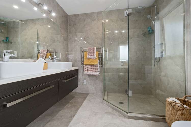 12 York Terrace Riverhead_16