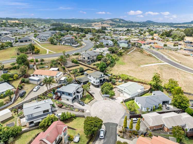 9 Howards Way Kamo_26