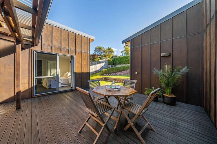 16 Birkinshaw Grove Riverstone Terraces_23