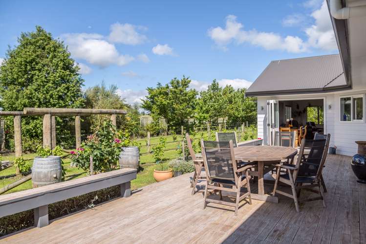 39 Carters Line Carterton_12