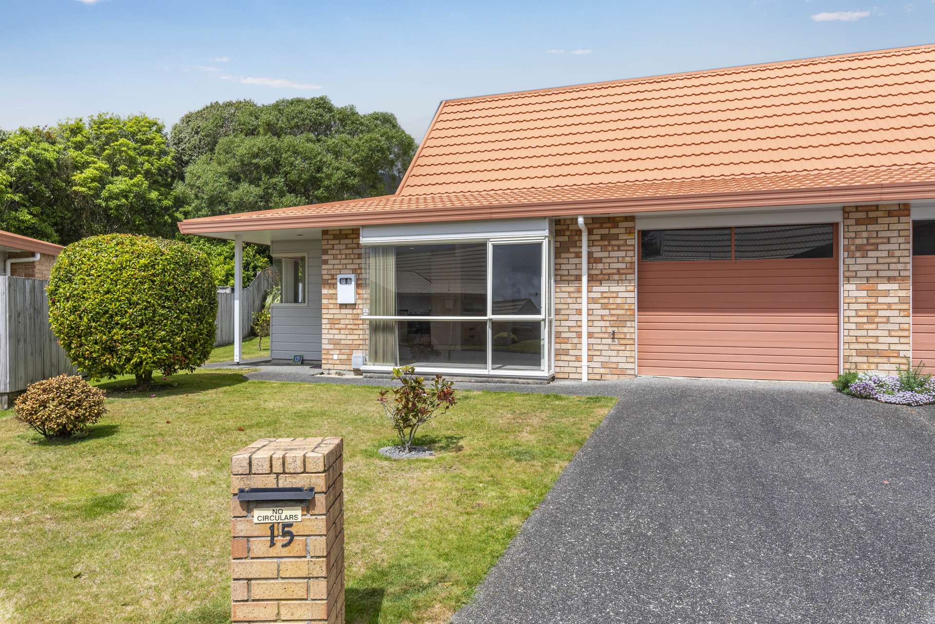 15/17 Redwood Close Paraparaumu_0