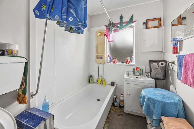 1 Kupe Place Tokoroa_16