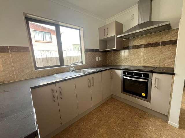 31B Dawson Road Otara_4