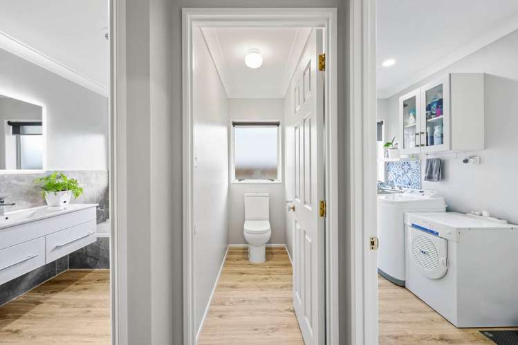 11 Amberwood Drive Northpark_13