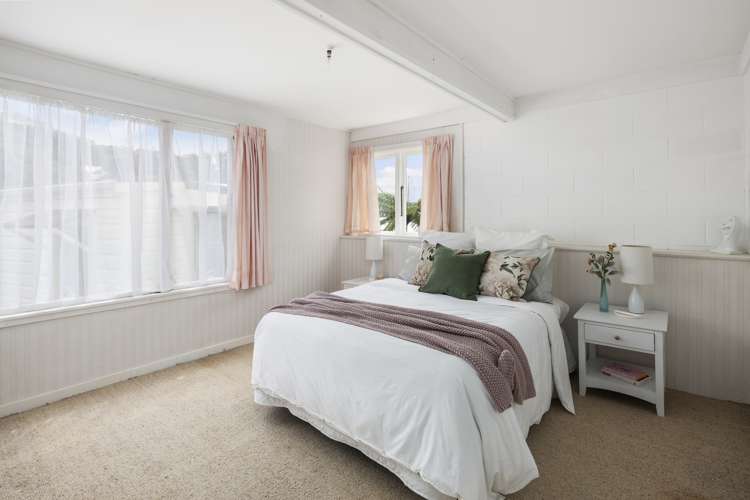 18 Bruce Avenue Brooklyn_13