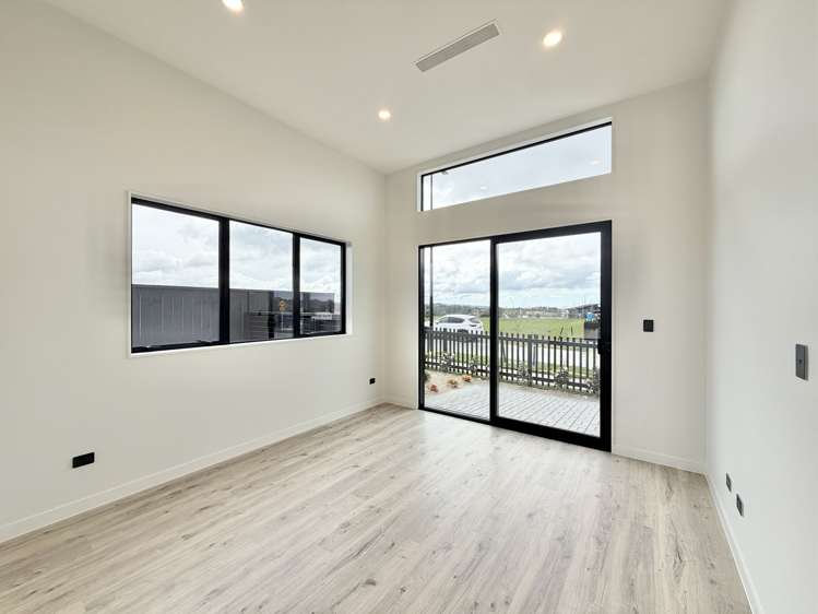 3 Lamont Street_4