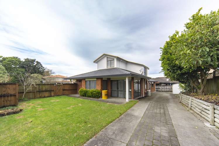 4 Moreland Avenue Pukete_14
