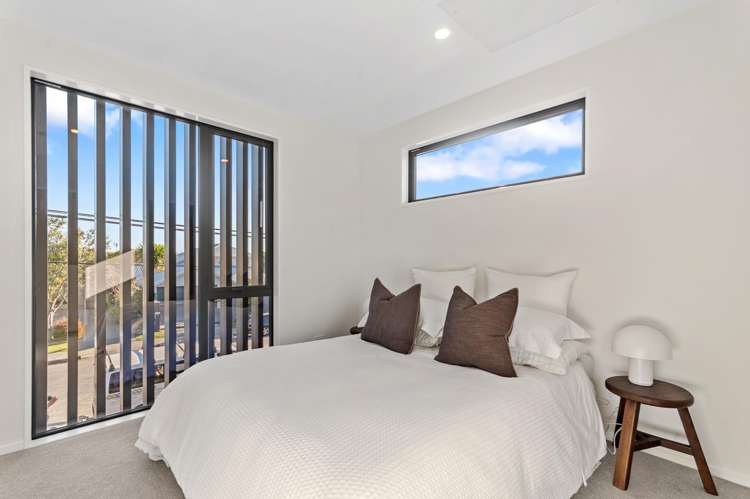1/10 Seddon Street Sydenham_2
