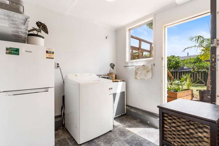 27 Waimai Avenue Manurewa_24