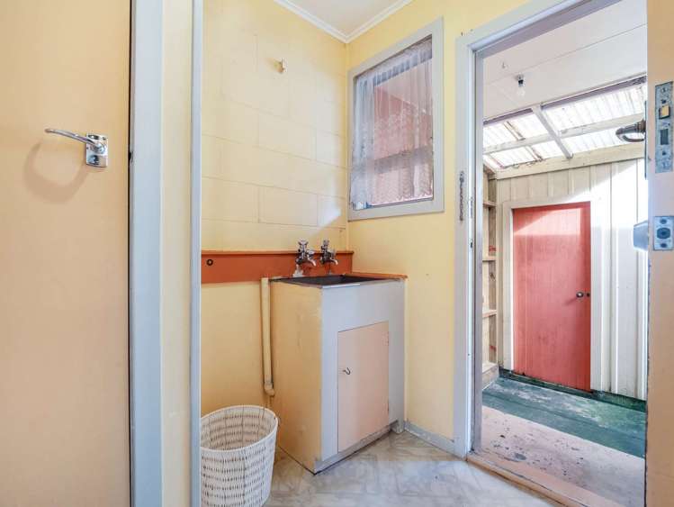 24a Lewis Street Glenview_25