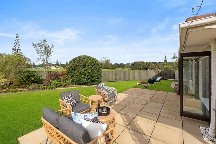2 Edgewater Grove Orewa_0