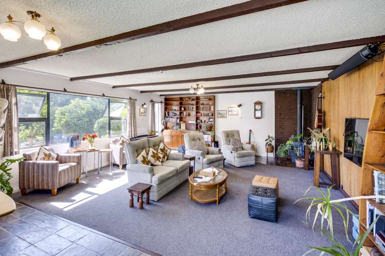 607 Frederick Street West Mahora_5