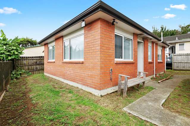 23 Desmond Place Otara_4