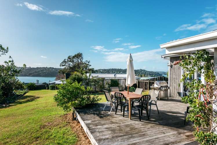 135 Ocean View Road Oneroa_8