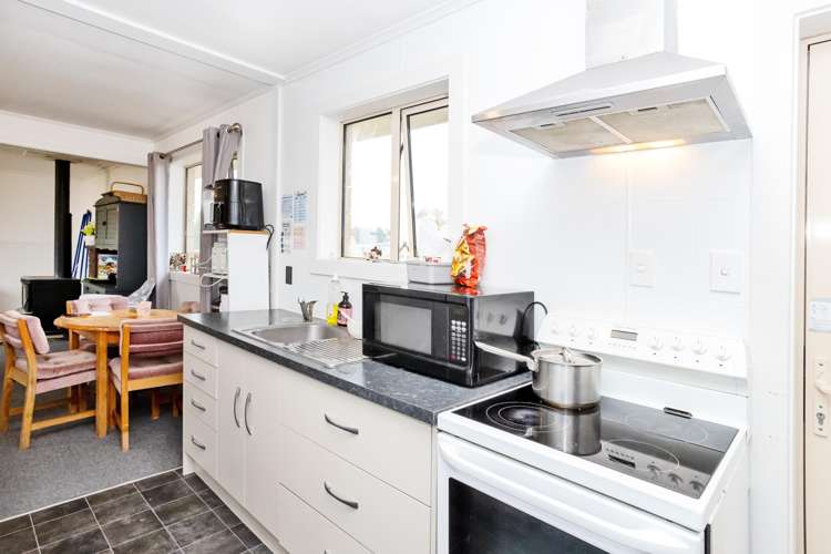 210 Bay Road Grasmere_7