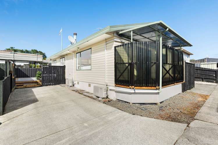 8A Domain Street Waiuku_11