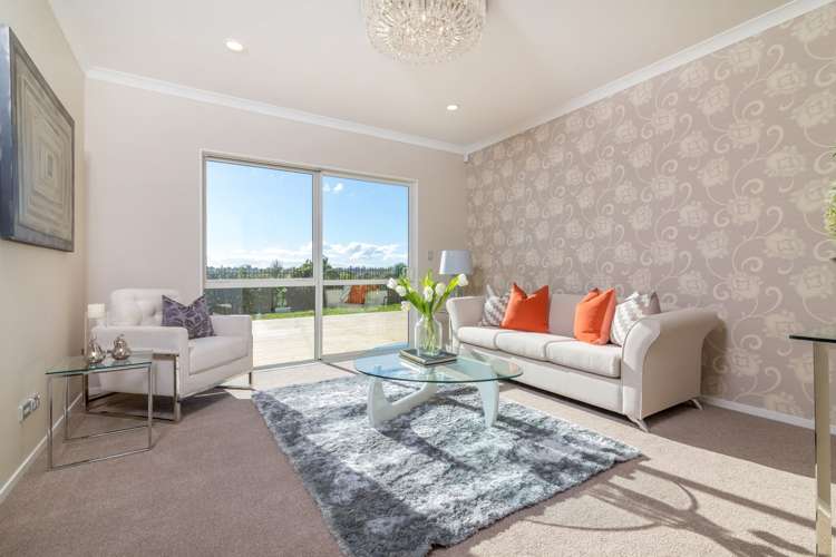 3 Iwinuku Crescent Wattle Downs_4