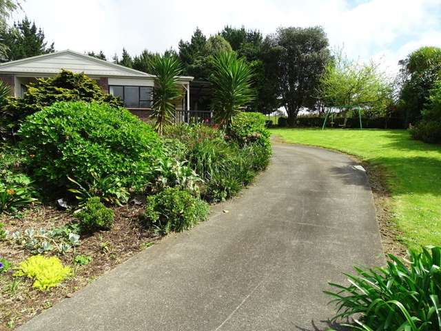 1277 Awhitu Road Pollok_1