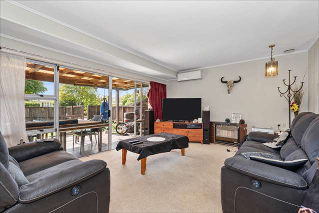 112 Masters Avenue Silverdale_1