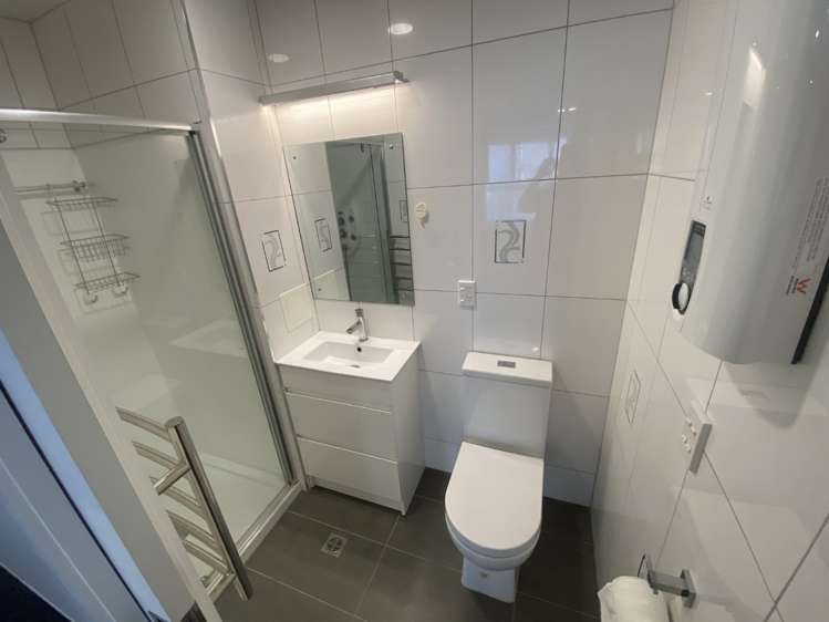 1/2 Palmer Street 2185_5