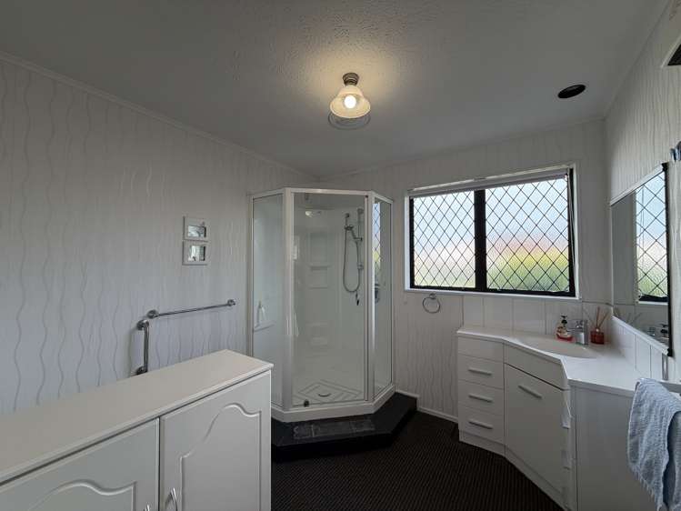 44 Newcastle Street Windsor_9