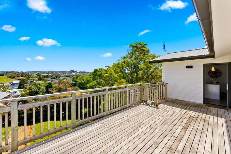 26 Moffat Road Red Beach_5