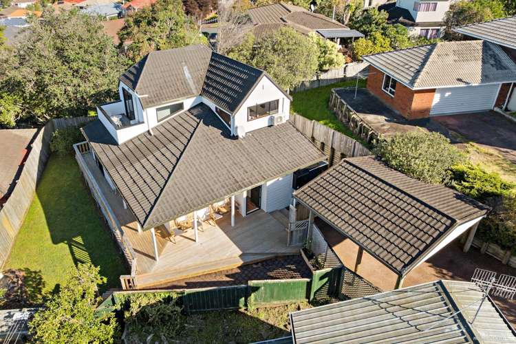 2/12 Spears Place Botany Downs_26