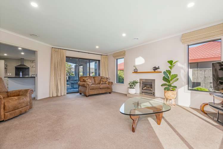 24 Brooklyn Heights Drive Kelvin Grove_11