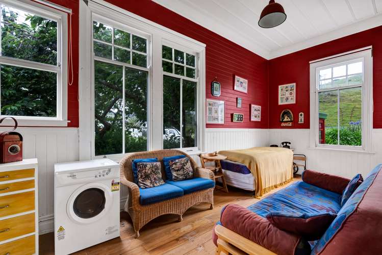 3 Gribbin Street Awakino_11