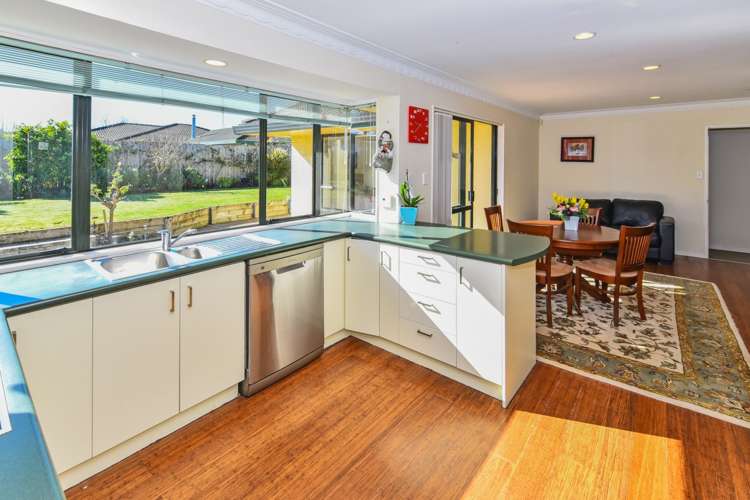 29 Trossach Place Wattle Downs_3