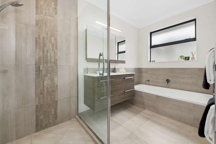 11 Flaxfield Lane Beachlands_19